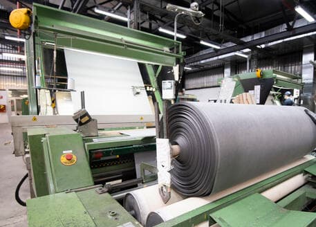 Italy's unemployment rate down to new low of 5.1% in January