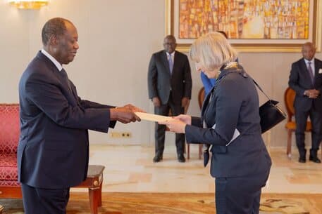Italian Ambassador Presents Credentials to Ivory Coast President