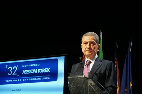 Bank of Italy Governor Warns of Increased Global Economic Uncertainty