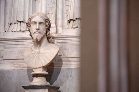 Bust of Christ the Saviour in Rome's St Agnes basilica attributed to Michelangelo