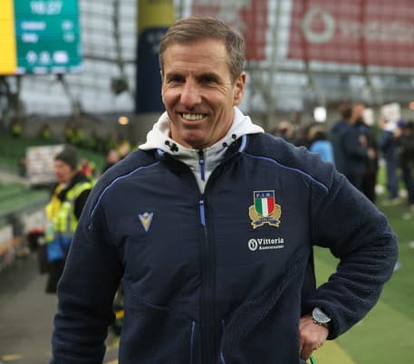 Six Nations: England struggling but in Rome to show who they are says Quesada