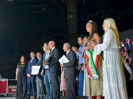 Argentina, meeting between Ambassador Nicoletti and the authorities of Mendoza