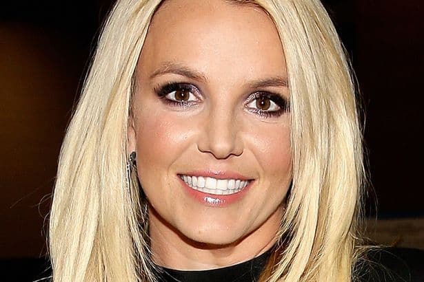 Telashe për këngëtaren! E dehur në timon, arrestohet Britney Spears