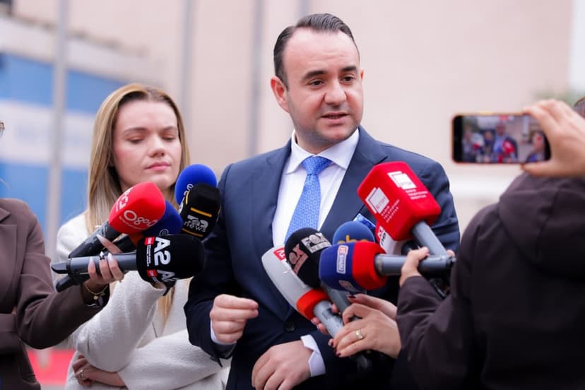 Albanian Opposition Accuses Government of Protecting Corrupt Officials