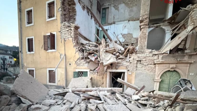 One dead from explosion in a three-story building in Italy, three people rescued