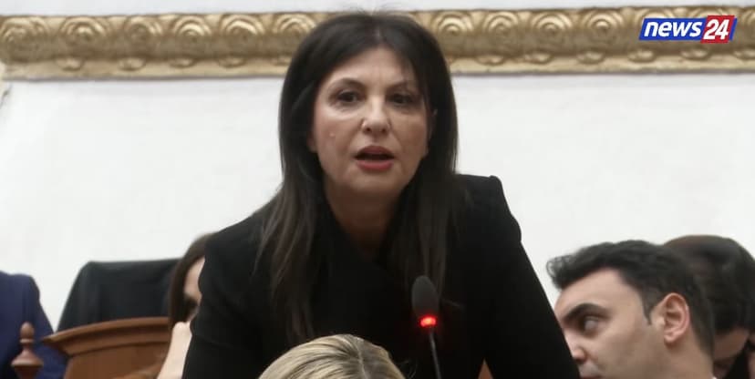 Albanian MP Topalli Criticizes Chaotic Parliamentary Vote as Sign of Crumbling Power