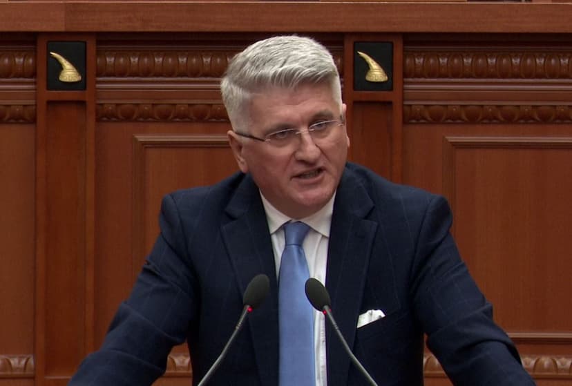 Albanian MP Gjekmarkaj Condemns Taulant Balla's Language in Parliament