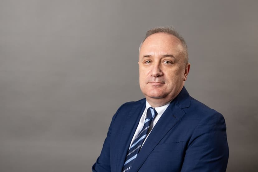 Zvrko: Demokrate od sopstvene propagande ne razlikuju slobodu od rešetaka