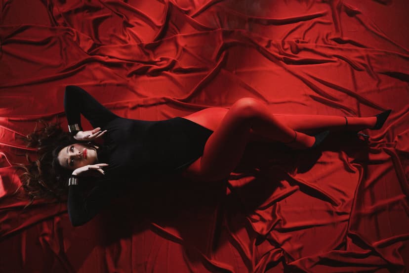 Maja Mano Releases New Single 'Kiselina' Ahead of Album