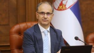 Serbian Prime Minister Macut Announces Special Hospital Expansion in Aranđelovac