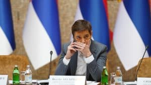 Serbian Government Ready to Discuss and Amend 'Mrdić's Laws'