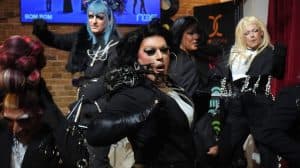 Performance schedule at PZE tonight: Who opens and who closes the final?