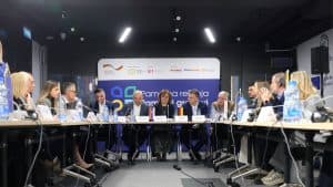 NALED: Five local self-governments join smart cities program in Serbia