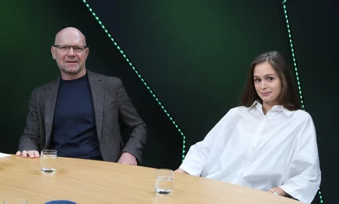 Attic Apartments: Balancing Romance and Reality