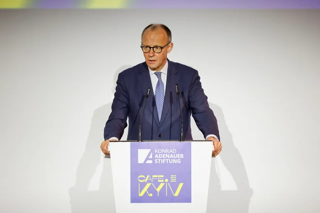 German Chancellor Merz to Address 'Unpleasant Topics' in Beijing