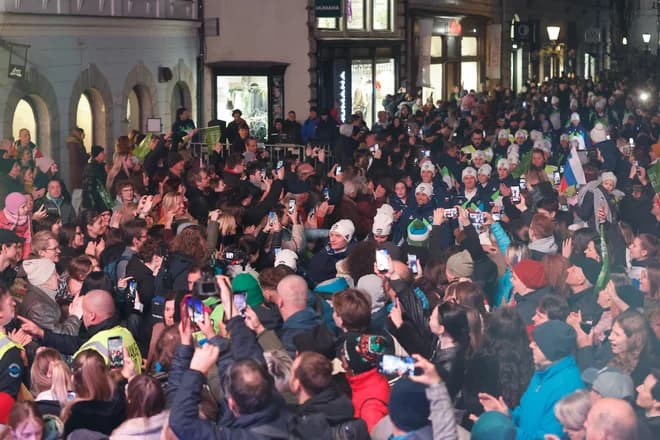 Slovenian Olympians Return Home to Enthusiastic Welcome