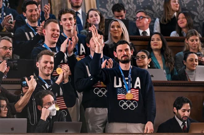 Donald Trump Thanks Golden Hockey Players in Congress, Announces Medal of Freedom for Goalie
