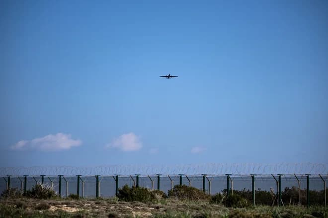 Matej Podobnik: Kličejo nas, naj pridemo domov, a za zdaj je tukaj mirno