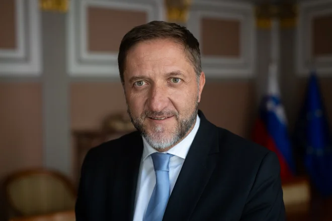 Slovenian State-Owned Companies Identified as Suitable for Initial Public Offerings