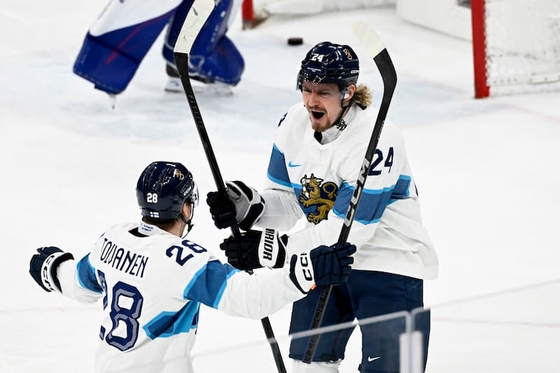 Finland win Olympic bronze in ice hockey with 6–1 victory over Slovakia