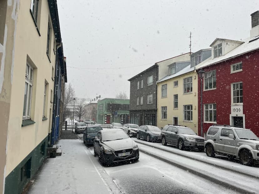 Yellow Weather Warning for Snowfall in Reykjavík