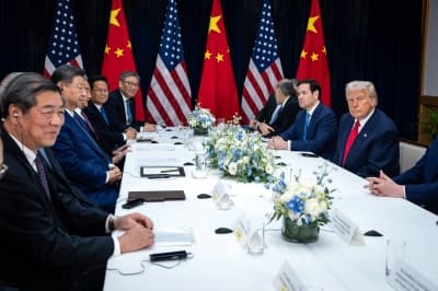  Xi gains upper hand before Trump summit after U.S. tariff reversal 