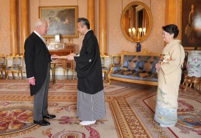 Diplomacy and cultural exchange: Paddington and pints