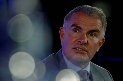 Lufthansa CEO Navigates Geopolitical Disruptions and Union Battles