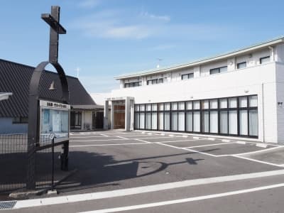  Fukushima church rebuilds ties with its community 15 years after earthquake 