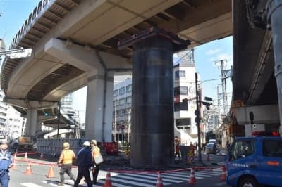 Construction Pipe Shoots Up 13 Meters in Osaka, Causing Traffic Congestion