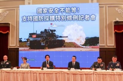  Taiwan parties agree government can sign stalled agreements on U.S. arms deals 