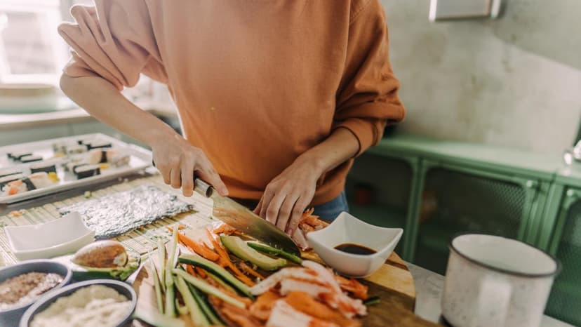 
                                                                                                       Hacer sushi en casa ya no es solo cosa de chefs: los 7 productos que necesitas para montarte una noche perfecta
                                                                                                   