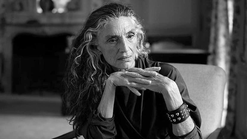 Ángela Molina Stars in Spanish 8-M Equality Campaign