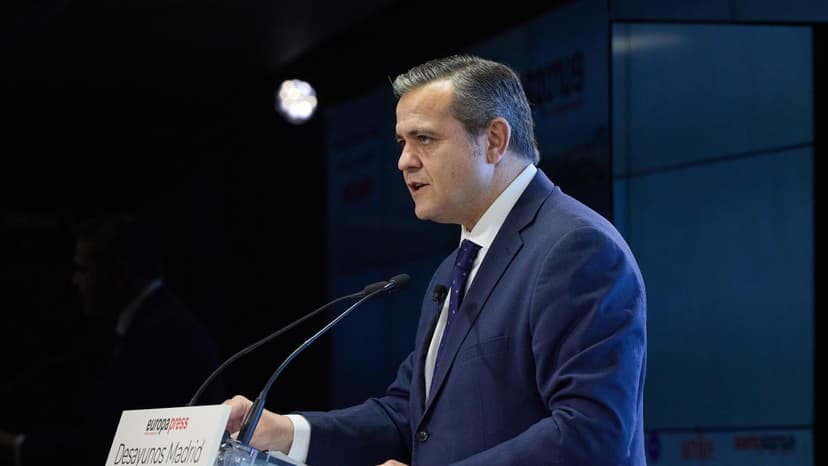 Ayuso's government demands recovery of Madrid-Burgos direct train