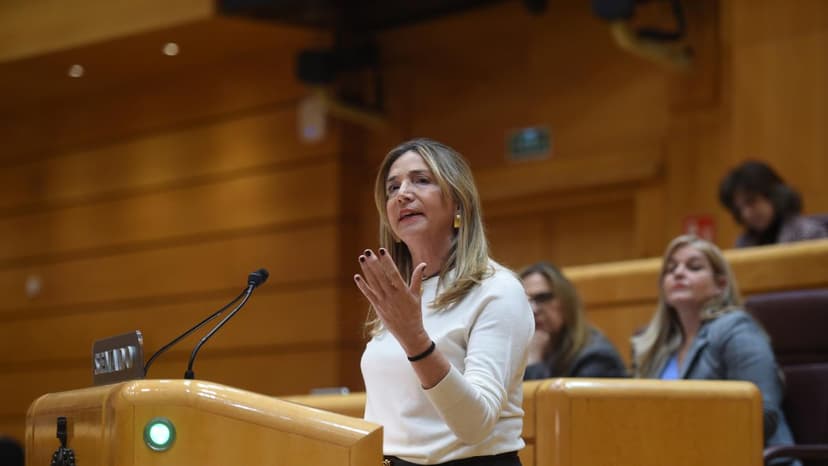 PP Aligns with Zarzuela on King Juan Carlos I's Tax Obligations