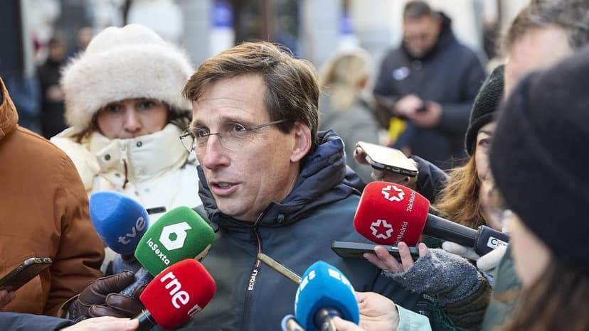 Almeida Accuses Sánchez of Fostering Sexual Assaults Environment