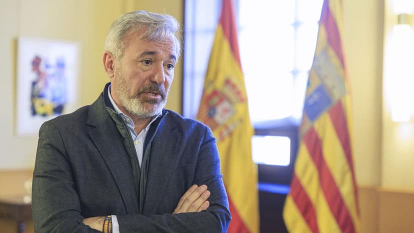 PP Seeks Azcón's Investiture Amidst Ongoing Vox Negotiations