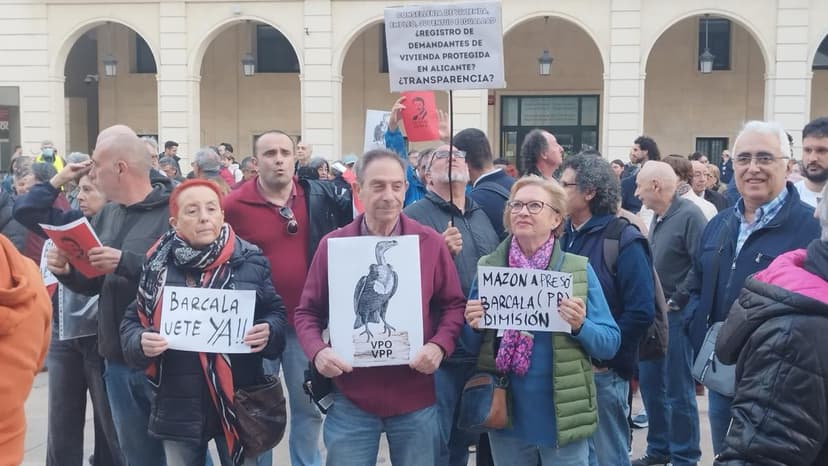 Protest in Alicante Against Housing Allocation Scandal