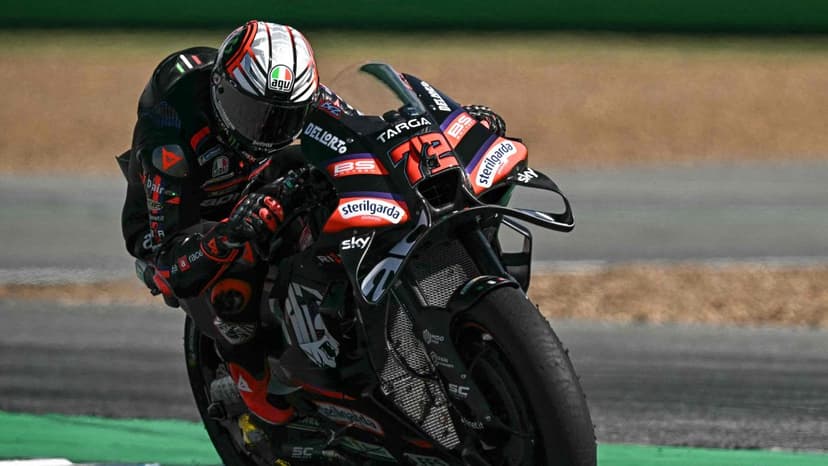 Márquez's puncture, Bezzecchi's victory and Acosta's leadership