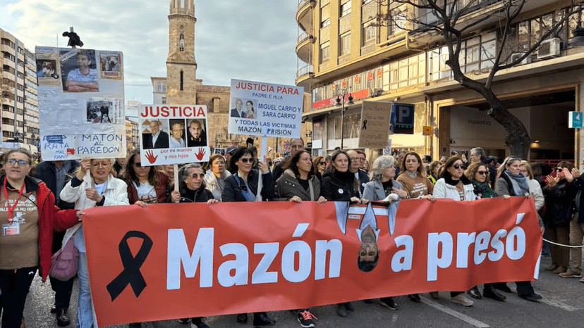 Protest in Valencia Demands Trial for Carlos Mazón