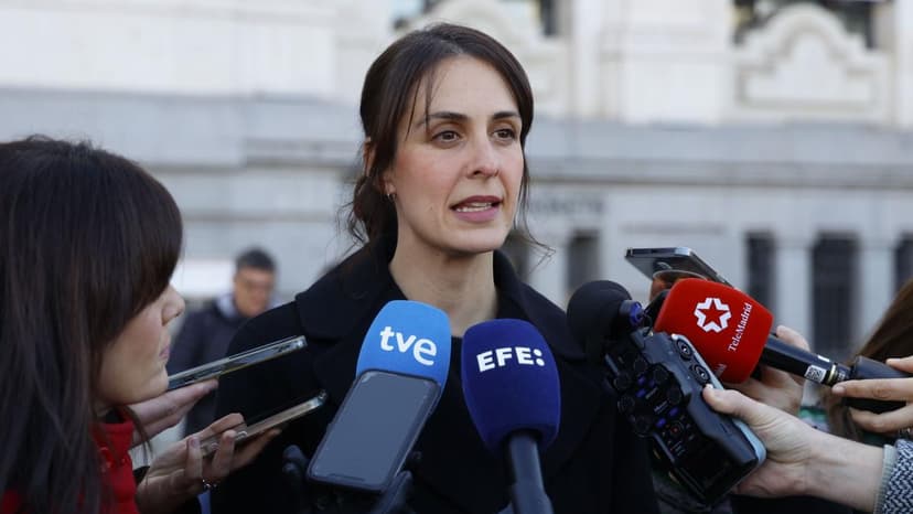 Madrid Councilwoman Denounces Spread of Her Address in Sex Service Ads