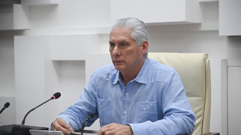 
                    Cuba inicia un diálogo directo con Trump ante el colapso energético de la isla
                