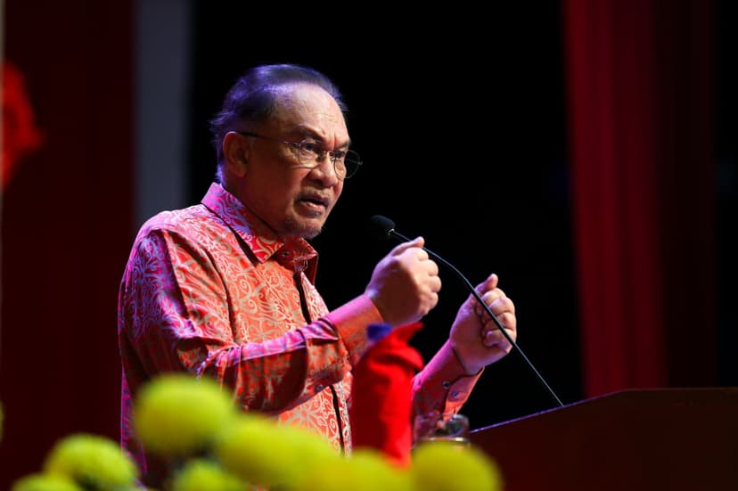 PKR welcomes nearly 5,000 new members as Anwar says confidence in party remains strong despite political chaos