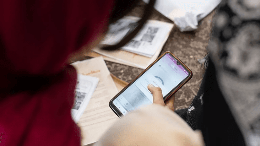 Iranians Evade Internet Blocks as Authorities Maintain Restrictions and Arrest Starlink Provider