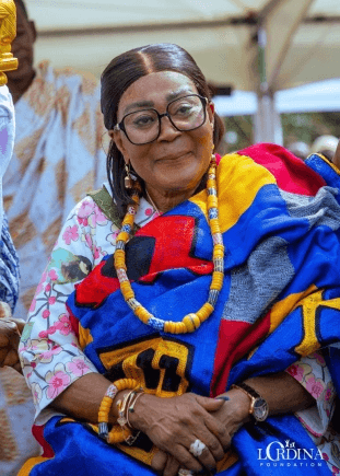 First Lady Lordina Mahama enstooled Nkosuohemaa of Akroso Asukawkaw