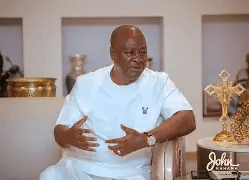 Ghanaian President Mahama Calls on Muslims for Prayers to Protect Peace and Prosperity