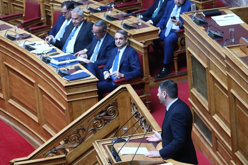 Greek Parliament to Discuss Energy Security with PM Mitsotakis