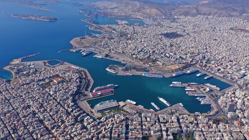 Piraeus Port Celebrates 10 Years of Cooperation with COSCO SHIPPING