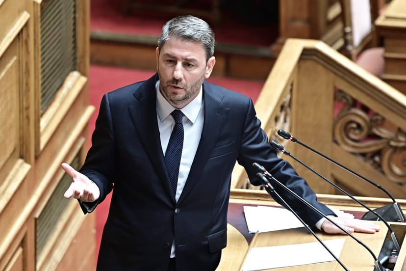 Greek Opposition Leader Calls for Parliamentary Debate on Institutions