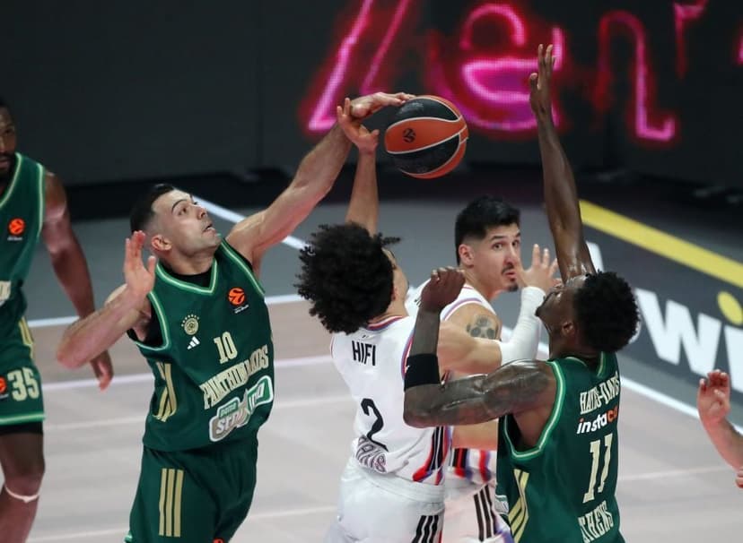 Panathinaikos remained in the Cup and Paris punished them